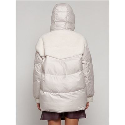Куртка зимняя женская модная из овчины бежевого цвета 13335B