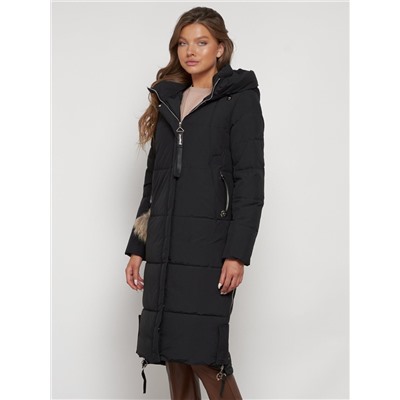 Пальто утепленное с капюшоном зимнее женское черного цвета 132132Ch