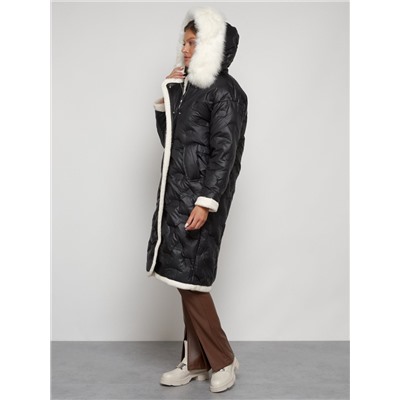 Пальто утепленное с капюшоном зимнее женское черного цвета 132290Ch