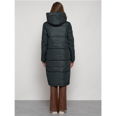 Пальто утепленное с капюшоном зимнее женское темно-зеленого цвета 13816TZ