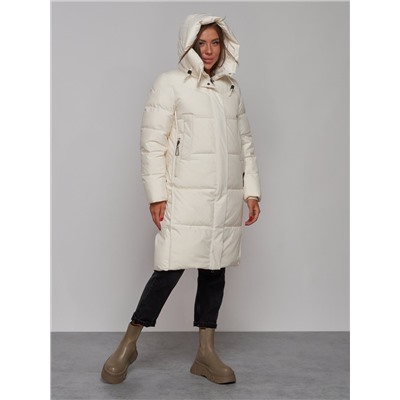 Пальто утепленное молодежное зимнее женское светло-бежевого цвета 52328SB