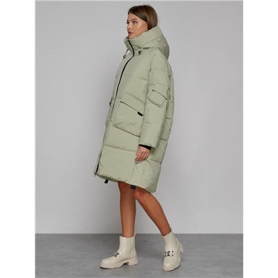 Пальто утепленное с капюшоном зимнее женское светло-зеленого цвета 51139ZS