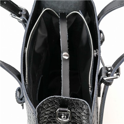 Женская кожаная сумка под крокодила 8800-220 Блек